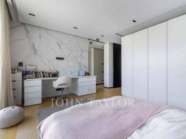 Tout savoir sur cette maison dans le quartier Les Colles Camp Lauvas Font de l'Orme, à Mougins