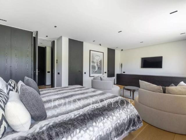 Tout savoir sur cette maison dans le quartier Les Colles Camp Lauvas Font de l'Orme, à Mougins