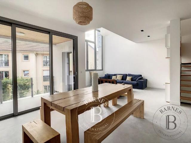 Tout savoir sur cette maison dans le quartier Monesse Roger Salendro, à Chaville
