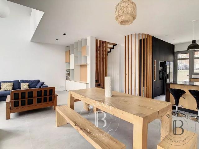 Tout savoir sur cette maison dans le quartier Monesse Roger Salendro, à Chaville