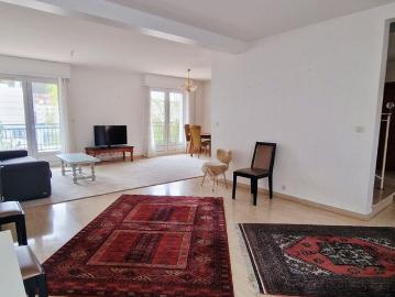 Tout savoir sur cette maison dans le quartier Monesse Roger Salendro, à Chaville