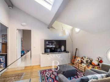 Tout savoir sur cette maison dans le quartier Marceau République, à Courbevoie