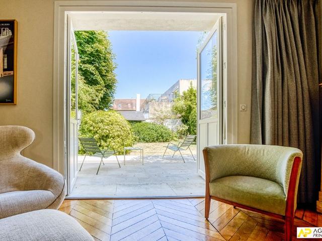Tout savoir sur cette maison dans le quartier Saint Louis, à Versailles