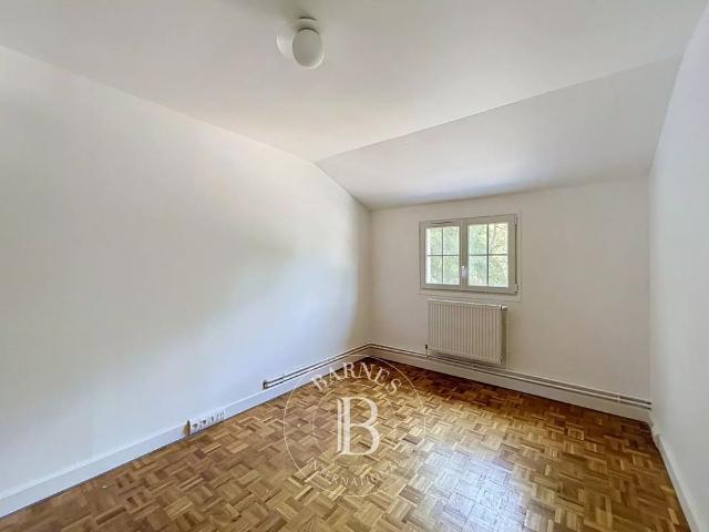 Tout savoir sur cette maison dans le quartier Sud RER, à Le Vésinet