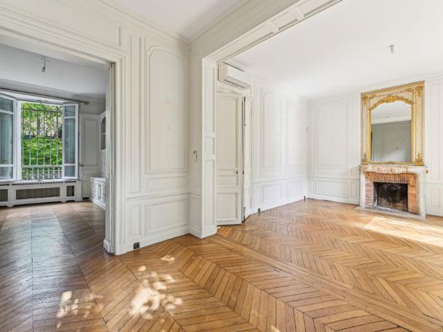 Tout savoir sur cette maison dans le quartier Porte Dauphine, à Paris 16ème