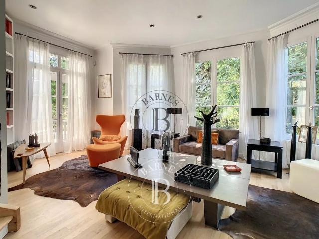 Tout savoir sur cette maison dans le quartier Plateau de Cazes, à Vaucresson