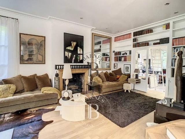 Tout savoir sur cette maison dans le quartier Plateau de Cazes, à Vaucresson