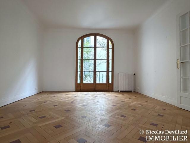 Tout savoir sur cette maison dans le quartier Vaugirard Parc des Expositions, à Paris 15ème