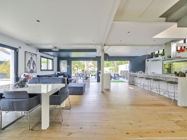 Tout savoir sur cette maison dans le quartier Vieux Croissy, à Croissy sur Seine