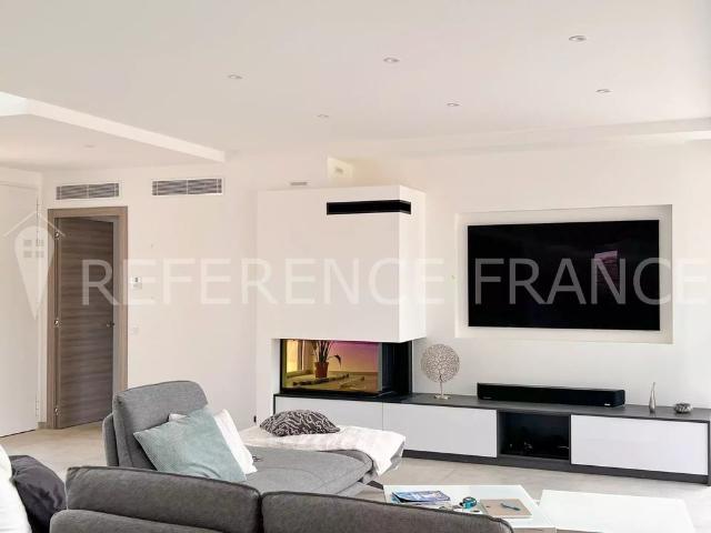 Tout savoir sur cette maison dans le quartier Village Le Val Cabrieres, à Mougins