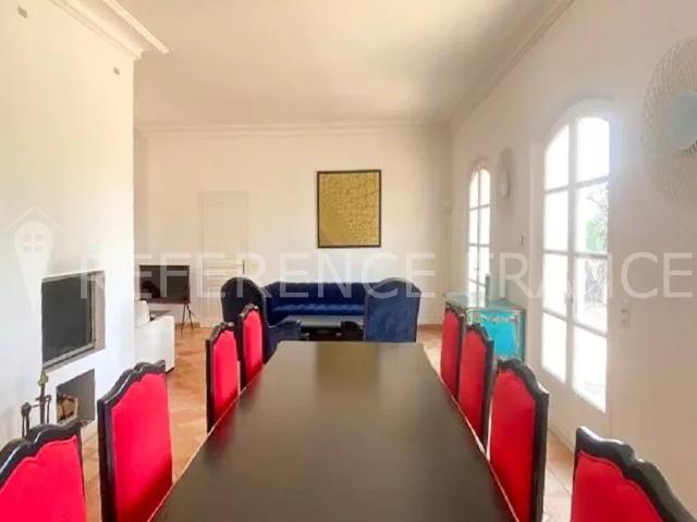 Tout savoir sur cette maison dans le quartier Village Le Val Cabrieres, à Mougins