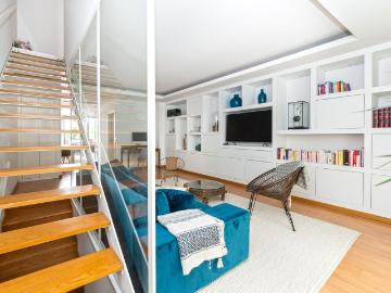 Praça Das Amoreiras - Jardim