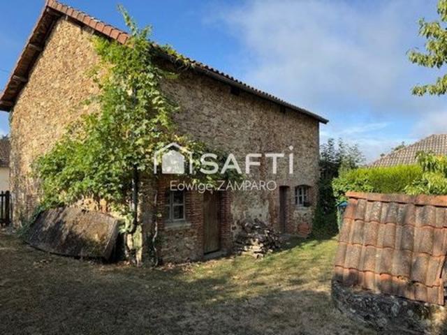 Toute de plain pied ! Ses plus: studio indépendant, atelier & grange