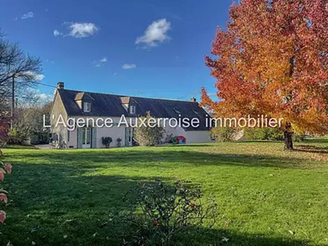 Toucy 89130 Achat / Vente maison 6 pièces t6 au dernier étage