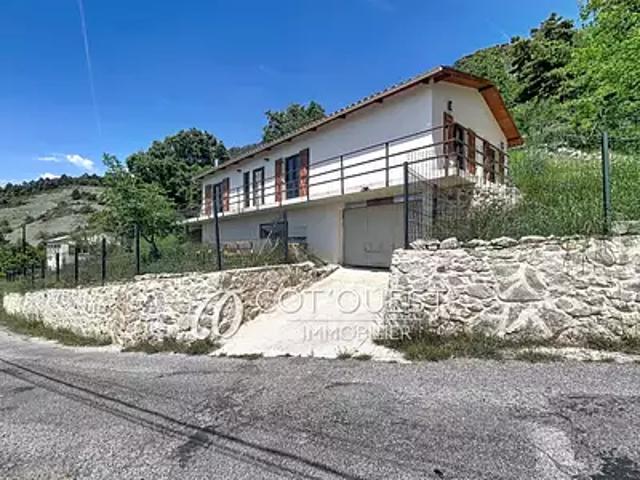 Toudon 06830 Achat / Vente maison 4 pièces t4 parking garage