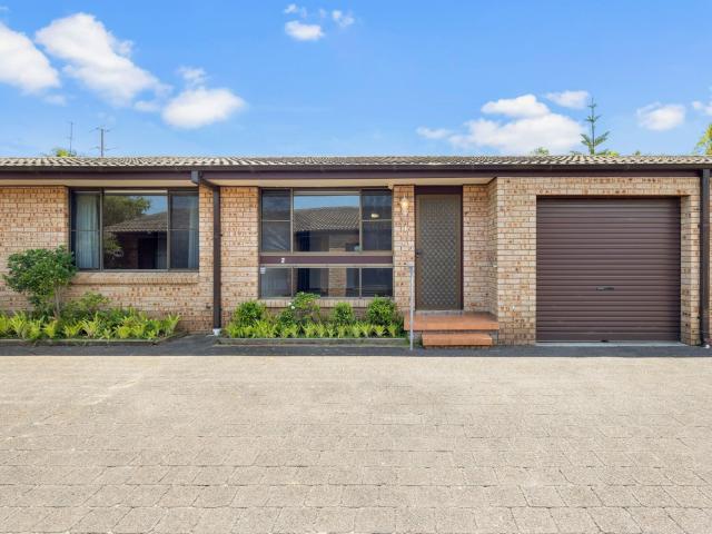 Toukley, 2/1 3 Athol Street