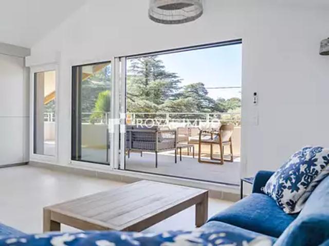 Toulon 83000 Achat / Vente appartement 4 pièces t4 au dernier étage