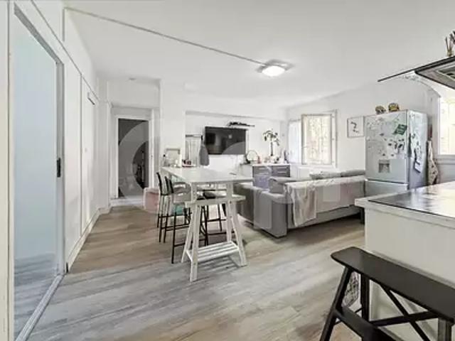 Toulon 83000 Achat / Vente appartement 5 pièces t5 cave