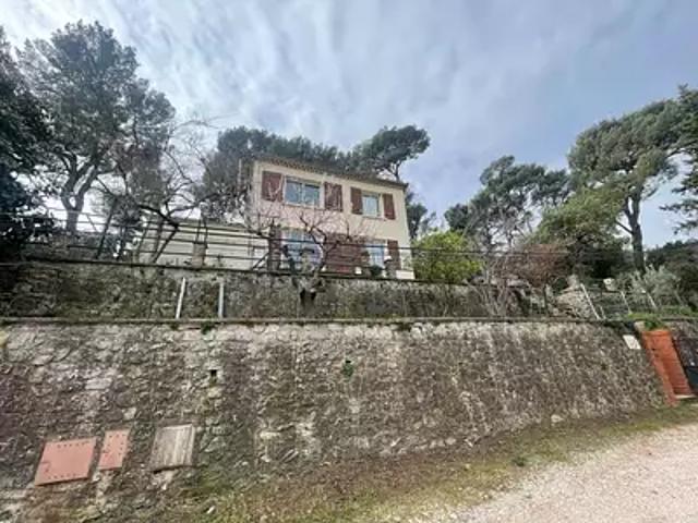 Toulon 83000 Achat / Vente maison 5 pièces t5 piscine jardin