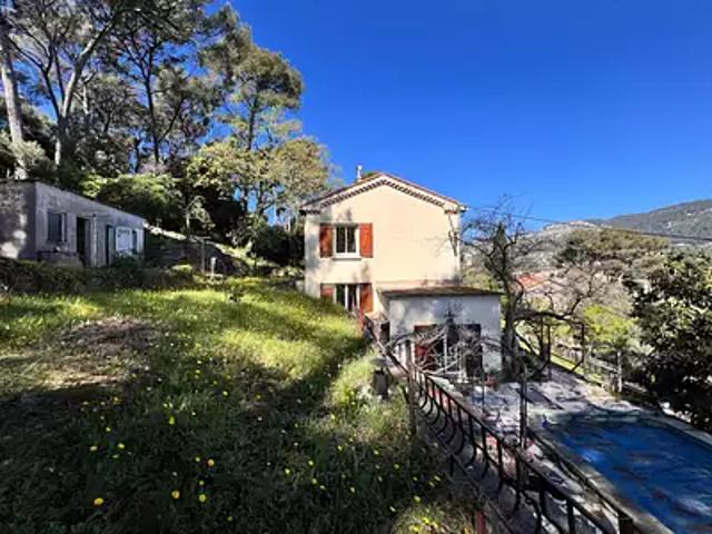 Toulon 83000 Achat / Vente maison 5 pièces t5