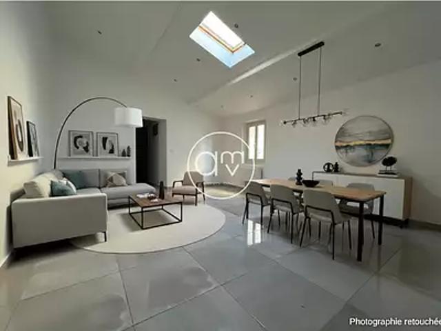 Toulon 83100 Achat / Vente appartement 2 pièces t2 au dernier étage