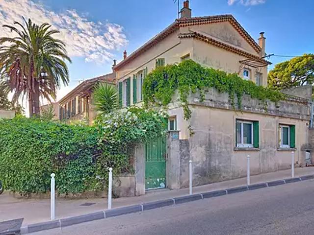 Toulon 83100 Achat / Vente maison 5 pièces t5 au dernier étage