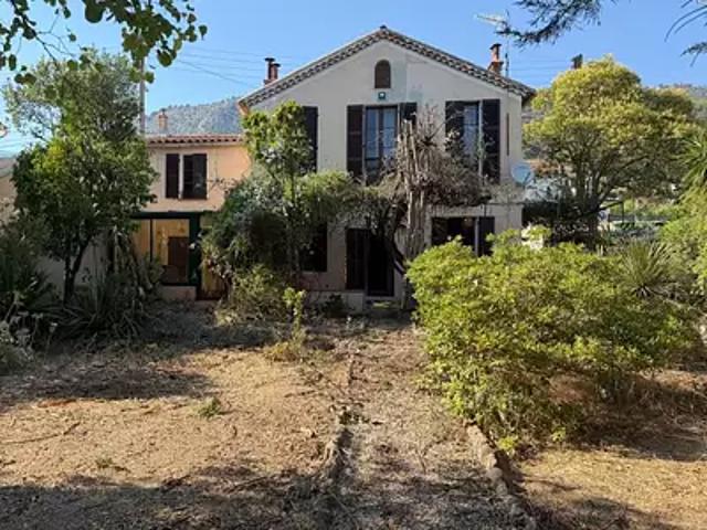 Toulon 83100 Achat / Vente maison 6 pièces t6 terrasse