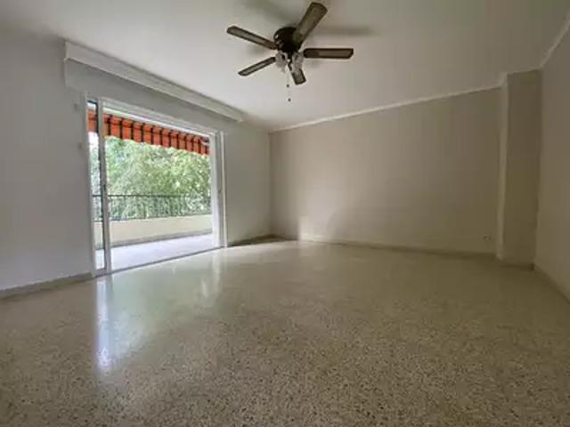 Toulon 83100 Location appartement 2 pièces t2