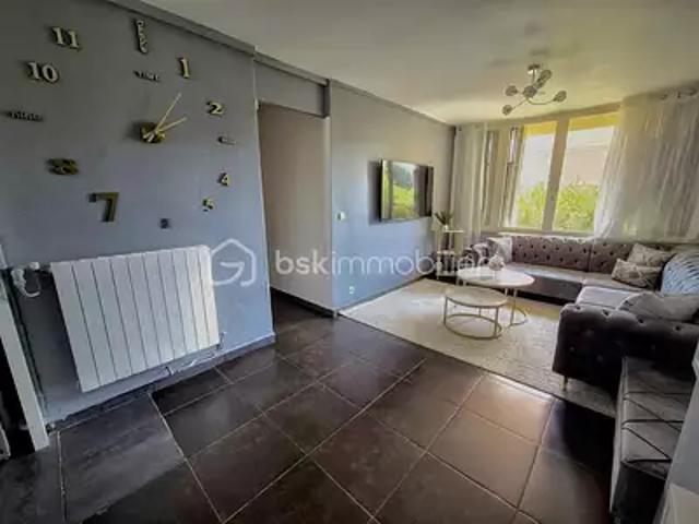 Toulon 83200 Achat / Vente appartement 4 pièces t4 cave