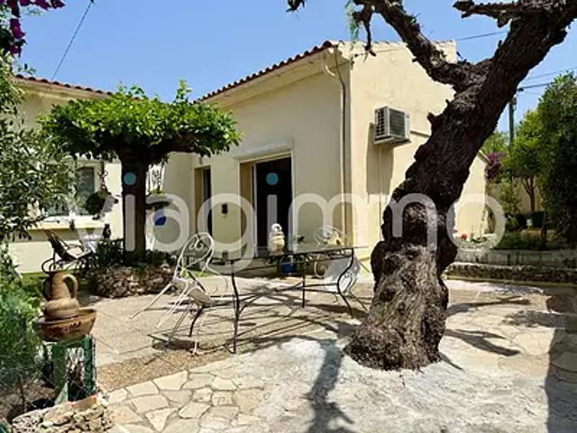 Toulon 83200 Achat / Vente maison 3 pièces t3 au dernier étage parking