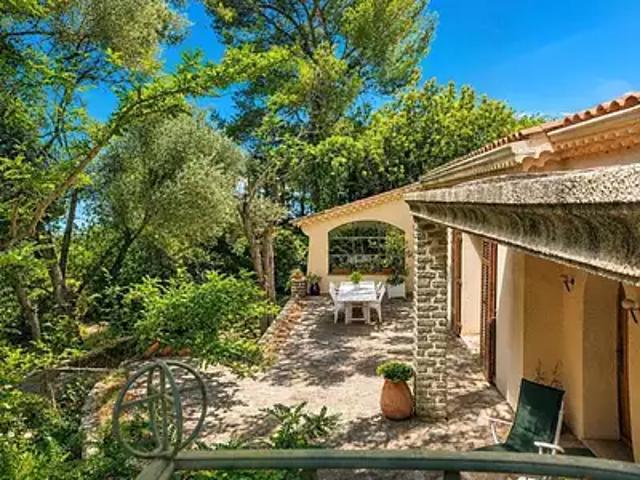 Toulon 83200 Achat / Vente maison 6 pièces t6 jardin terrasse