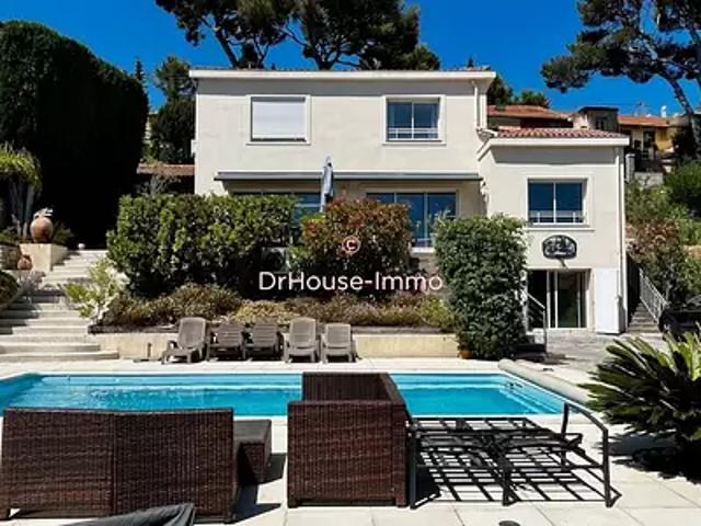 Toulon 83200 Achat / Vente maison 7 pièces t7 piscine garage
