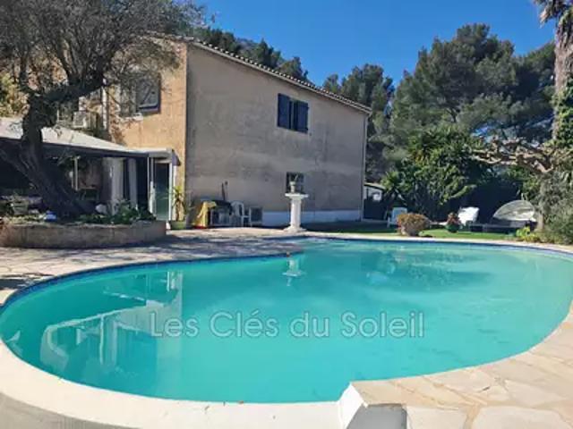 Toulon 83200 Achat / Vente maison 7 pièces t7 piscine parking