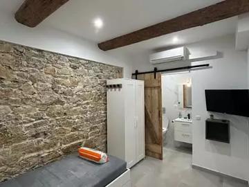 Toulon 83200 Location appartement 1 pièce t1 terrasse