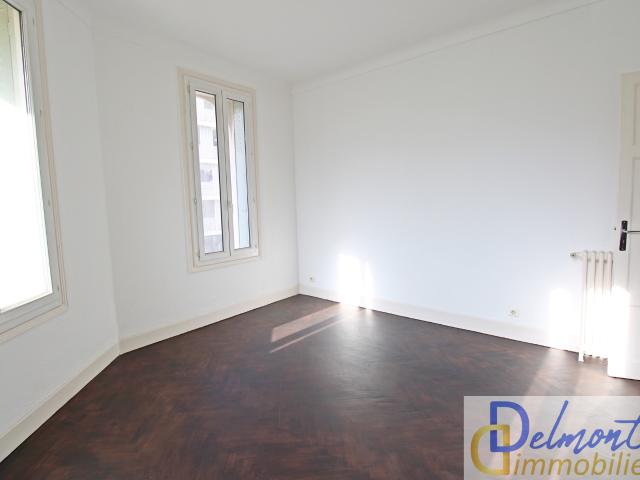 TOULON PROCHE PALAIS DE JUSTICE T3 84 M2 IMMEUBLE SECURISE ET ASCENSEUR