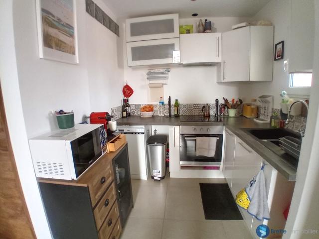 TOULON CLARET HAUT DE VILLA T2 AVEC JARDIN