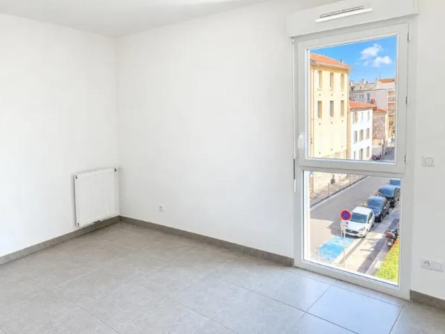 Toulon Appartement 3 pièces 59.96 m²