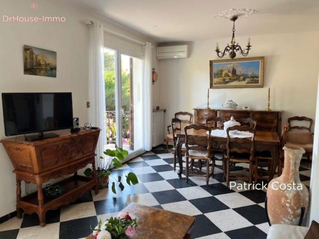 TOULON BAS FARON VILLA AVEC DEPENDANCES SUR 1 700 m² DE TERRAIN