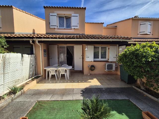 Toulon Ouest Maison T4 + terrasse, jardinet, garage et stationnements