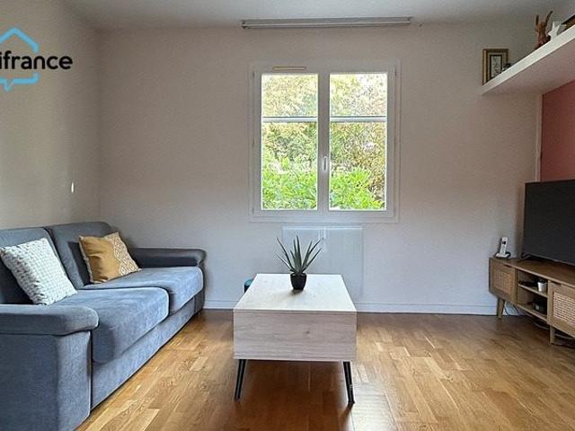 Toulouse, 25 min, Bessières, agréable villa de plain pied T4. 92m² Bessières