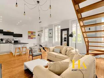 Toulouse 31000 Achat / Vente appartement 6 pièces t6 au dernier étage cave