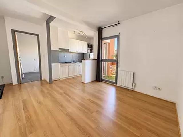 Toulouse 31000 Achat / Vente appartement 2 pièces t2 terrasse cave
