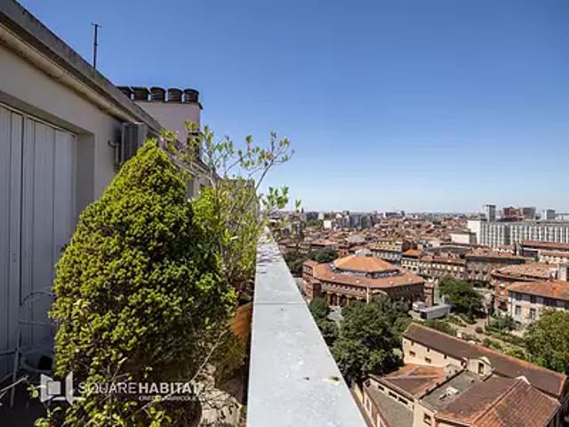 Toulouse 31000 Achat / Vente appartement 2 pièces t2 au dernier étage cave