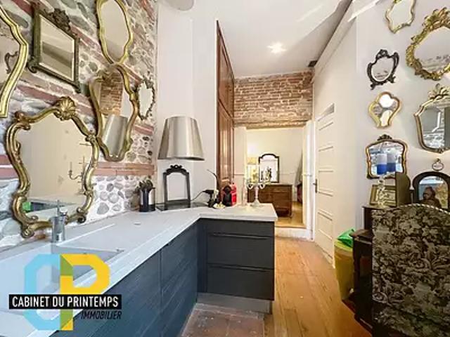 Toulouse 31000 Achat / Vente appartement 2 pièces t2 au dernier étage