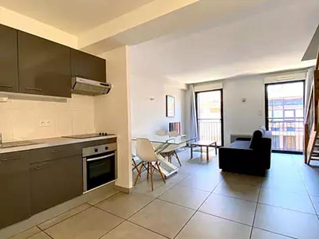 Toulouse 31000 Achat / Vente appartement 2 pièces t2 au dernier étage