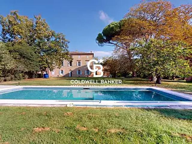 Toulouse 31000 Achat / Vente maison 19 pièces t19 piscine