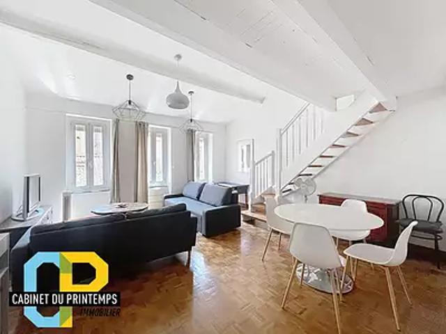 Toulouse 31000 Location appartement 2 pièces t2 au dernier étage