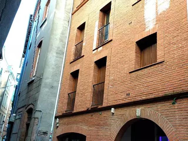 Toulouse 31000 Location appartement 2 pièces t2 au dernier étage