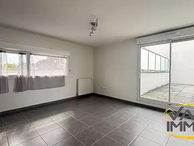 Toulouse 31100 Achat / Vente appartement 2 pièces t2 au dernier étage terrasse