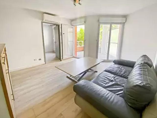 Toulouse 31200 Achat / Vente appartement 2 pièces t2 terrasse